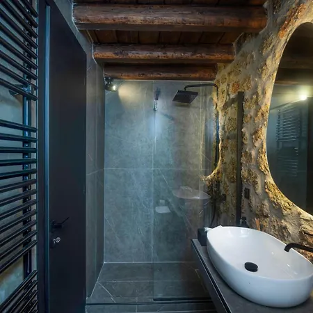 Heartbeat 4 Kato Sinikia Trikalon